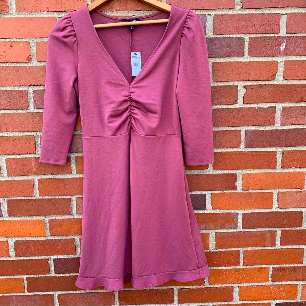 Express mauve knit v neck ruched bust dress- XS